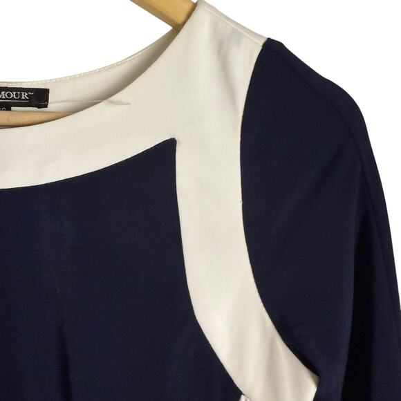 Glamour Navy White Ruched 3/4 Sleeve Colorblock Sheath Dress Size 4 Petite - Picture 3 of 10